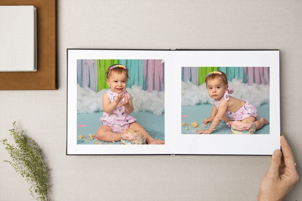 album showing cake smash pictures inside